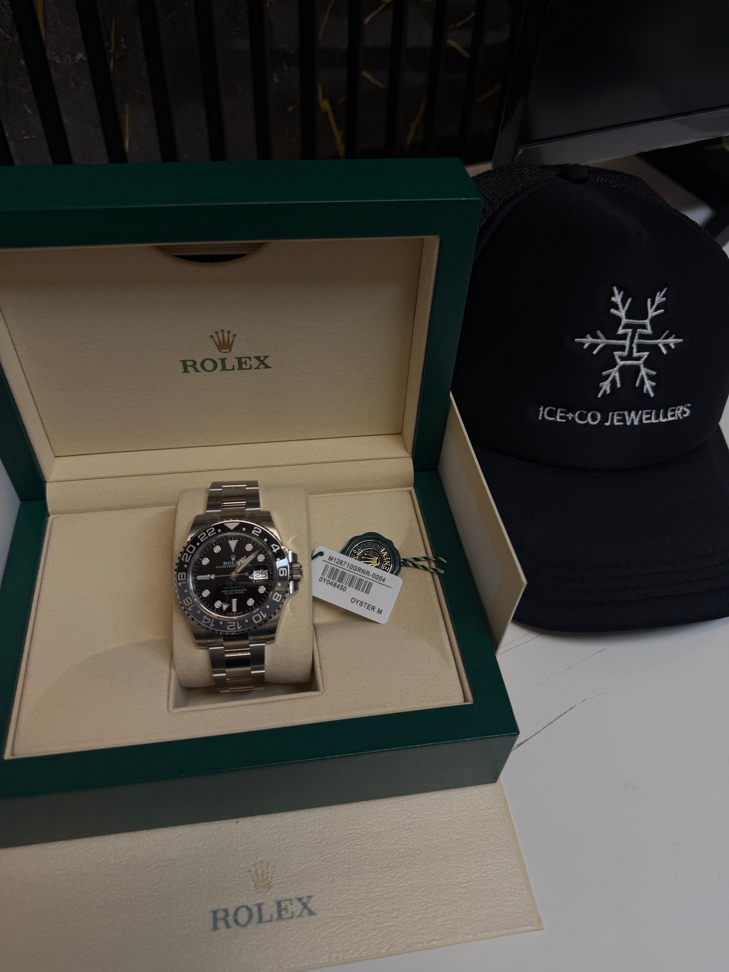 Rolex GMT-Master II 126710GRNR “Bruce Wayne” 2024 Full Set